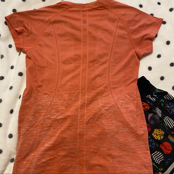 Lululemon swiftly tech SS size 10 - Picture 8 of 11